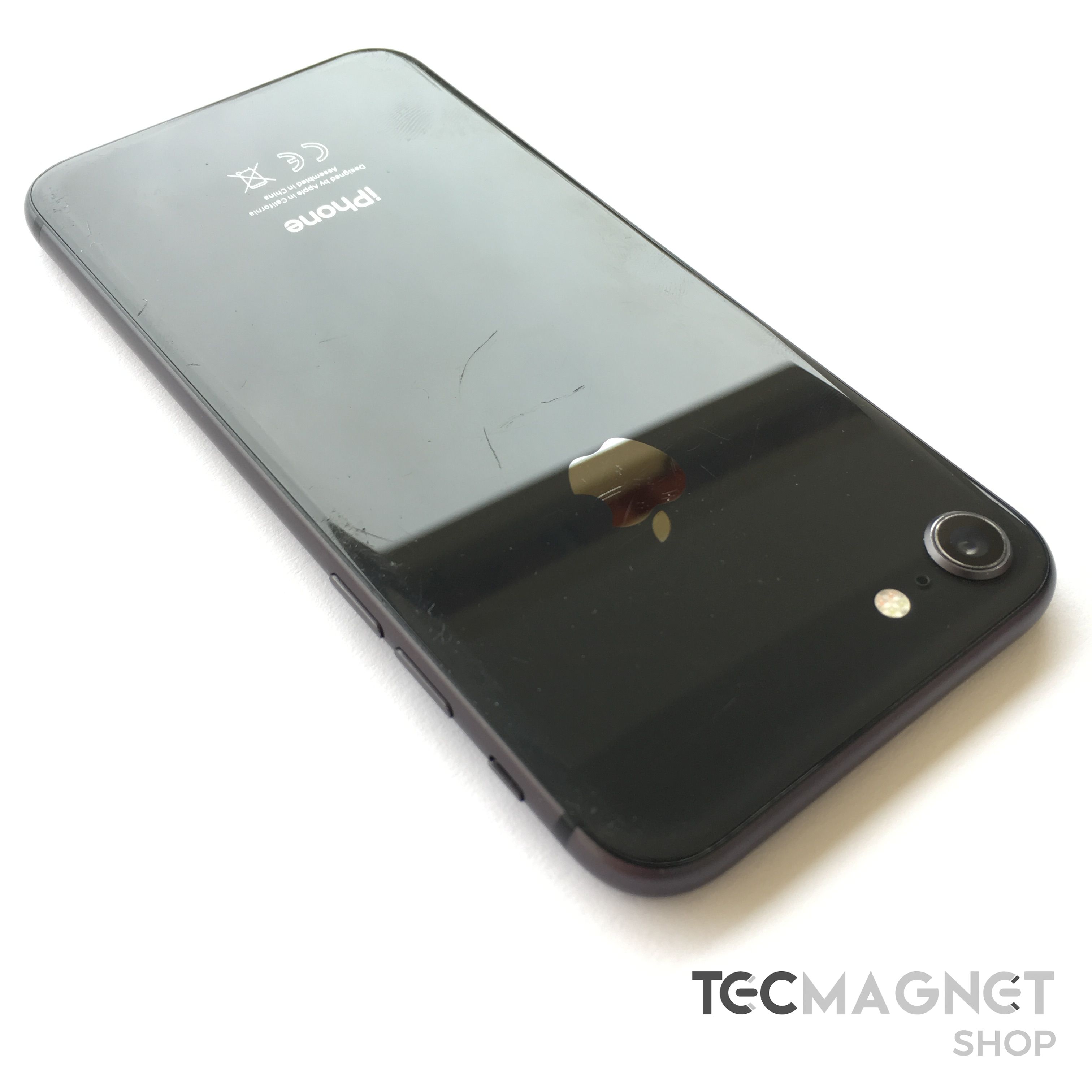 iphone8_spacegrey_64gb_gradeb_tecmagnetshop