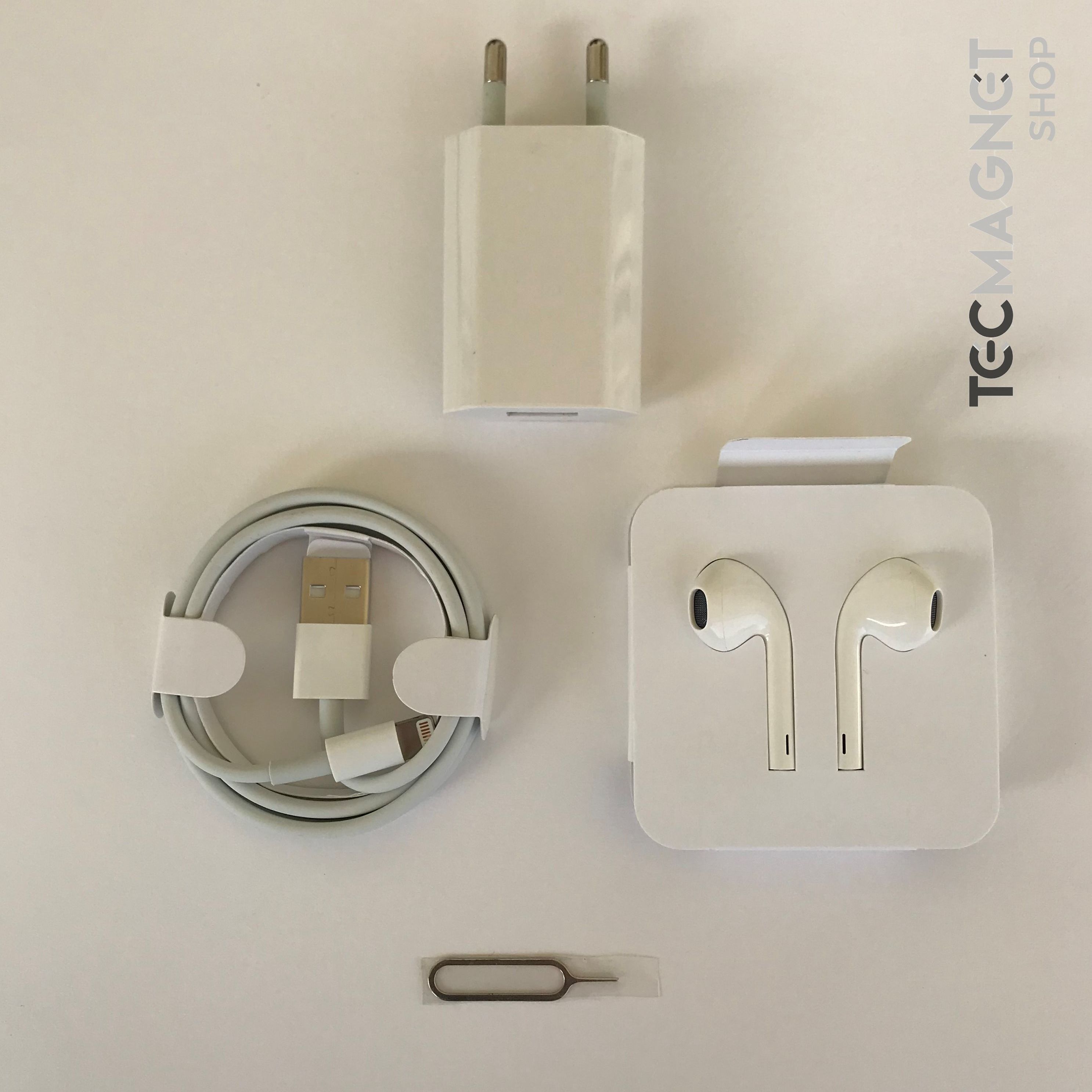 iphone_accessories_kit_lightning